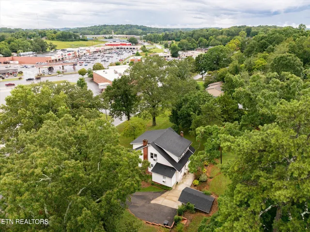 $279,000 | 618 Oak Street, Athens, TN 37303