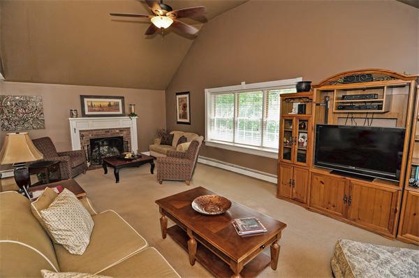 9 Liberty Road Medway, MA 02053 - Photo 20 of 30 Gallery Image 20