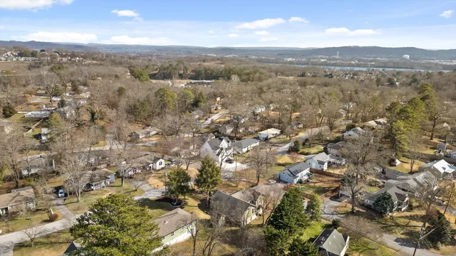 $2,500 | 844 Linden Hall Road, Chattanooga, TN 37415
