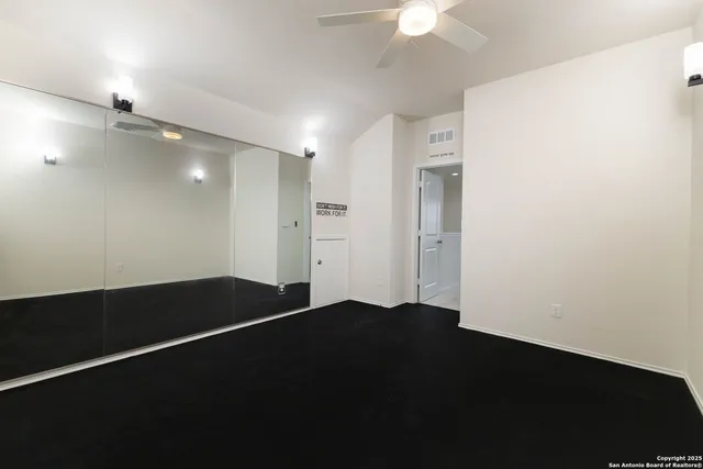 $3,000 | 353 Aberdeen, Boerne, TX 78015