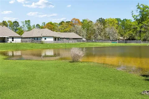 $359,900 | 756 Jackson Court, Madisonville, LA 70447