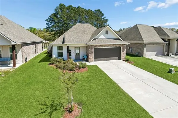 $359,900 | 756 Jackson Court, Madisonville, LA 70447