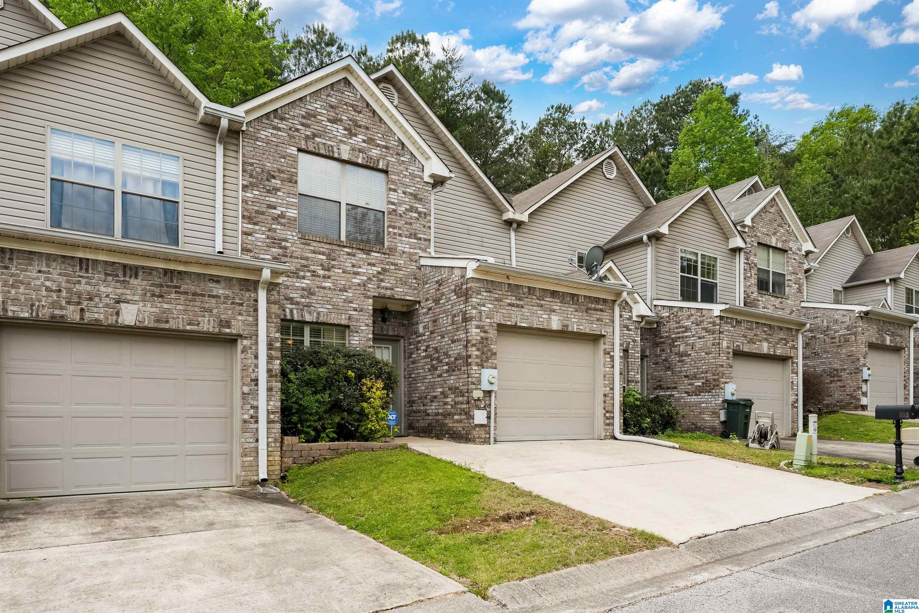553 Hackberry Ridge Trace Birmingham, AL 35226 - Photo 3 of 30