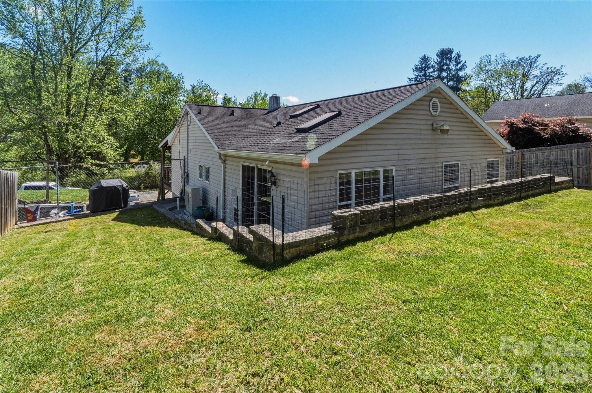 31 Huffman Road Asheville, NC 28806 - Photo 21 of 26 Gallery Image 21