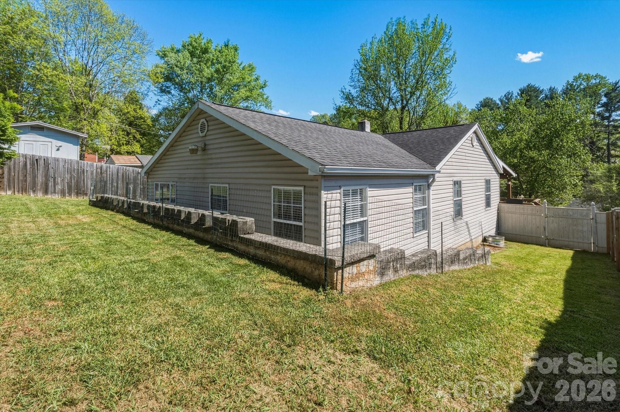 31 Huffman Road Asheville, NC 28806 - Photo 23 of 26 Gallery Image 23