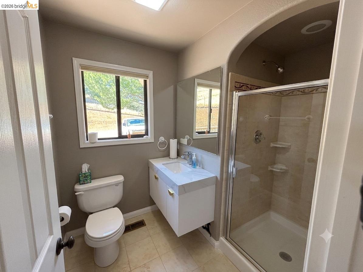 1000 Froyd Road Concord, CA 94521 - Photo 23 of 32