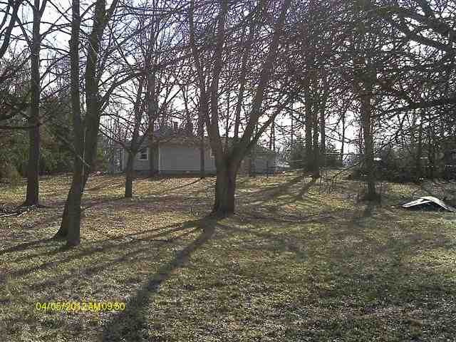 618 South Hadley Road Fort Wayne, IN 46804 - Photo 4 of 15