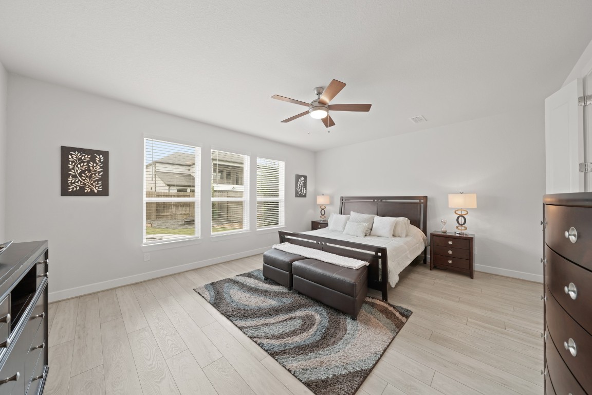 4702 Llano Loop Sugar Land, TX 77479 - Photo 15 of 50