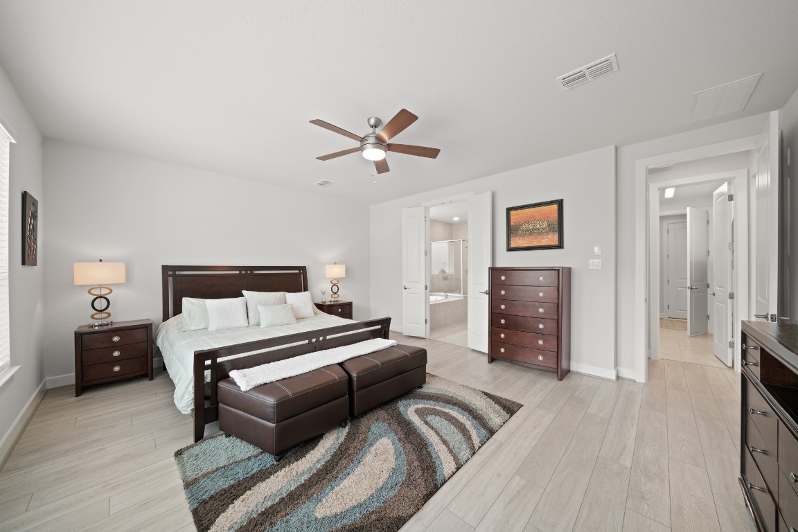 4702 Llano Loop Sugar Land, TX 77479 - Photo 16 of 50