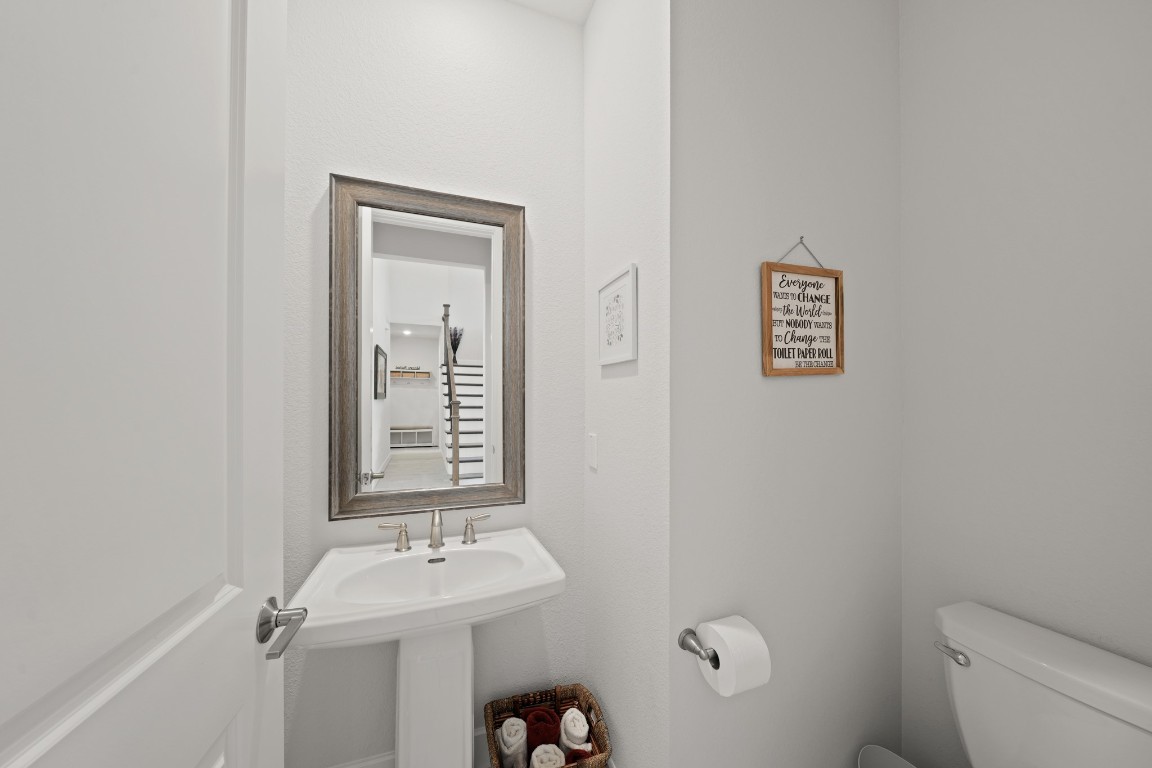 4702 Llano Loop Sugar Land, TX 77479 - Photo 20 of 50