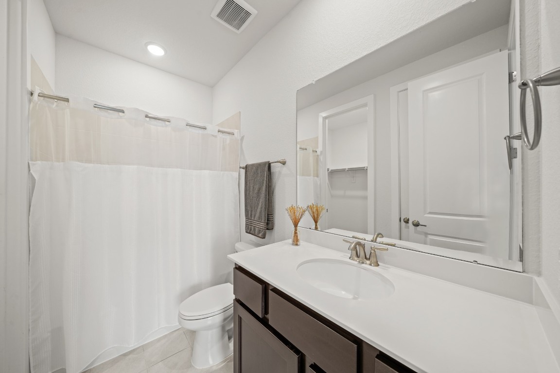 4702 Llano Loop Sugar Land, TX 77479 - Photo 24 of 50