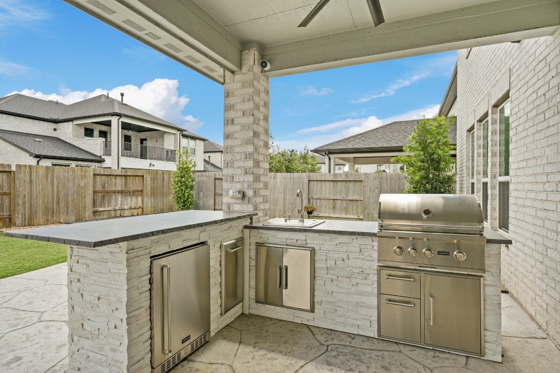 4702 Llano Loop Sugar Land, TX 77479 - Photo 39 of 50