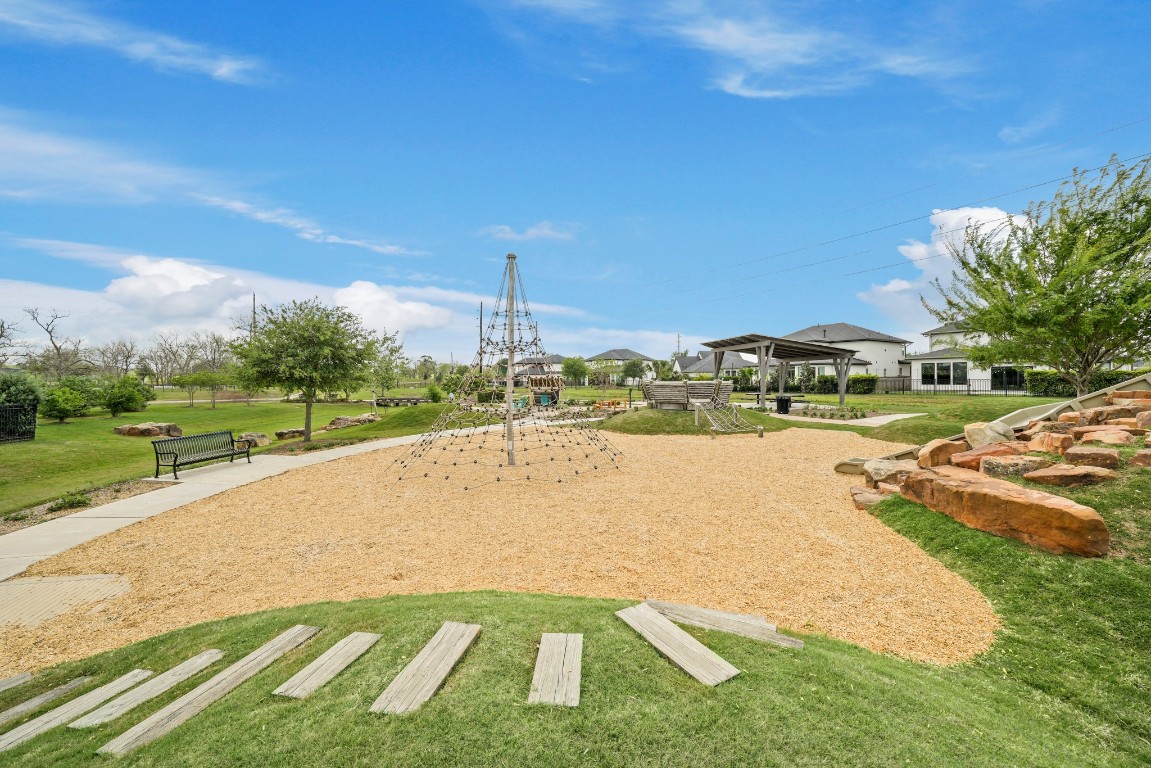 4702 Llano Loop Sugar Land, TX 77479 - Photo 48 of 50