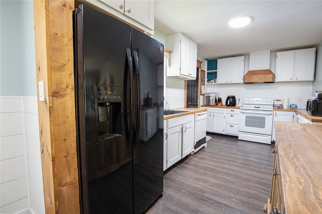 349 Oconee Estates Road Seneca, SC 29672 - Photo 8 of 21 Gallery Image 8