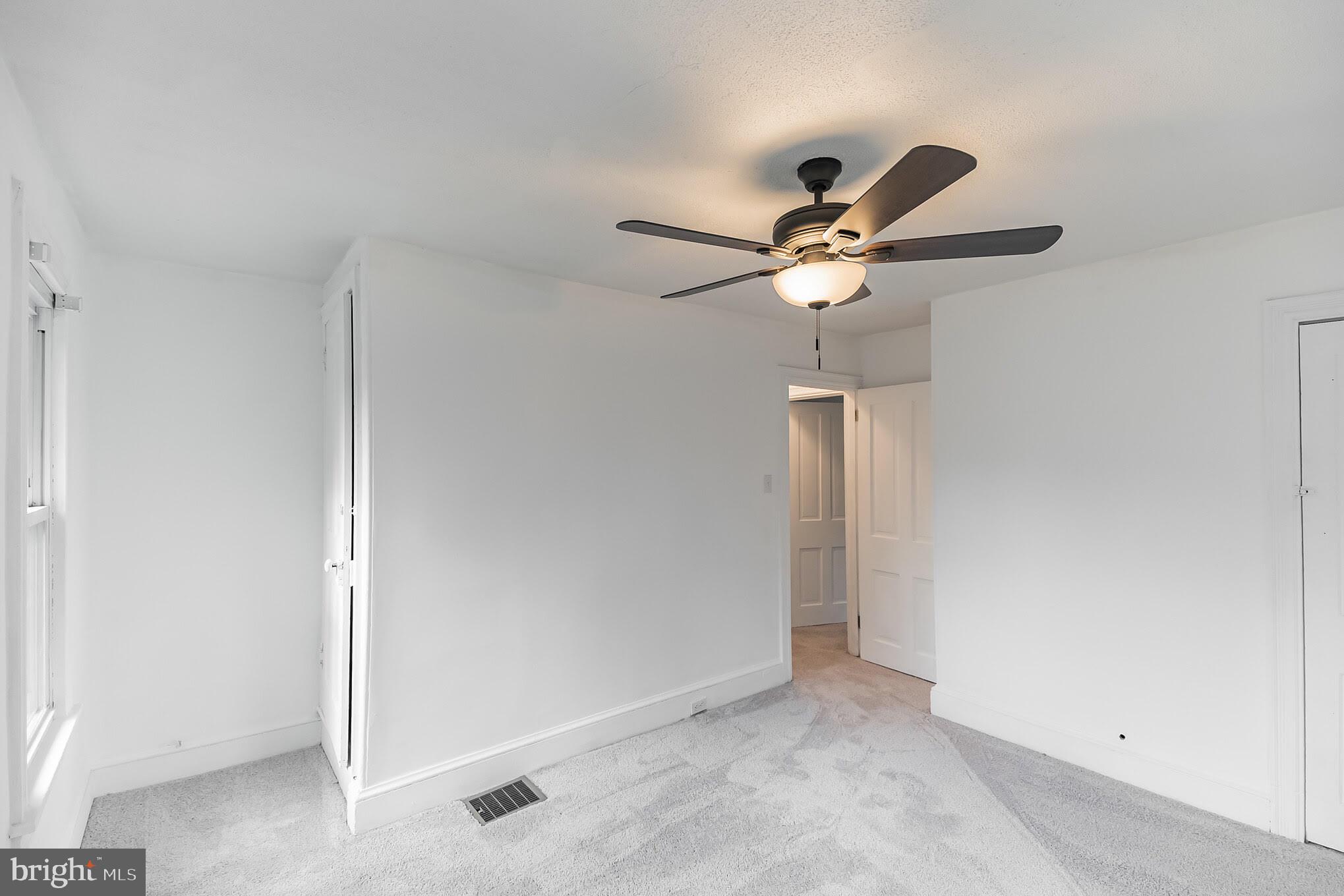 1212 Bridgeboro Road Edgewater Park, NJ 08010 - Photo 20 of 31 Gallery Image 20