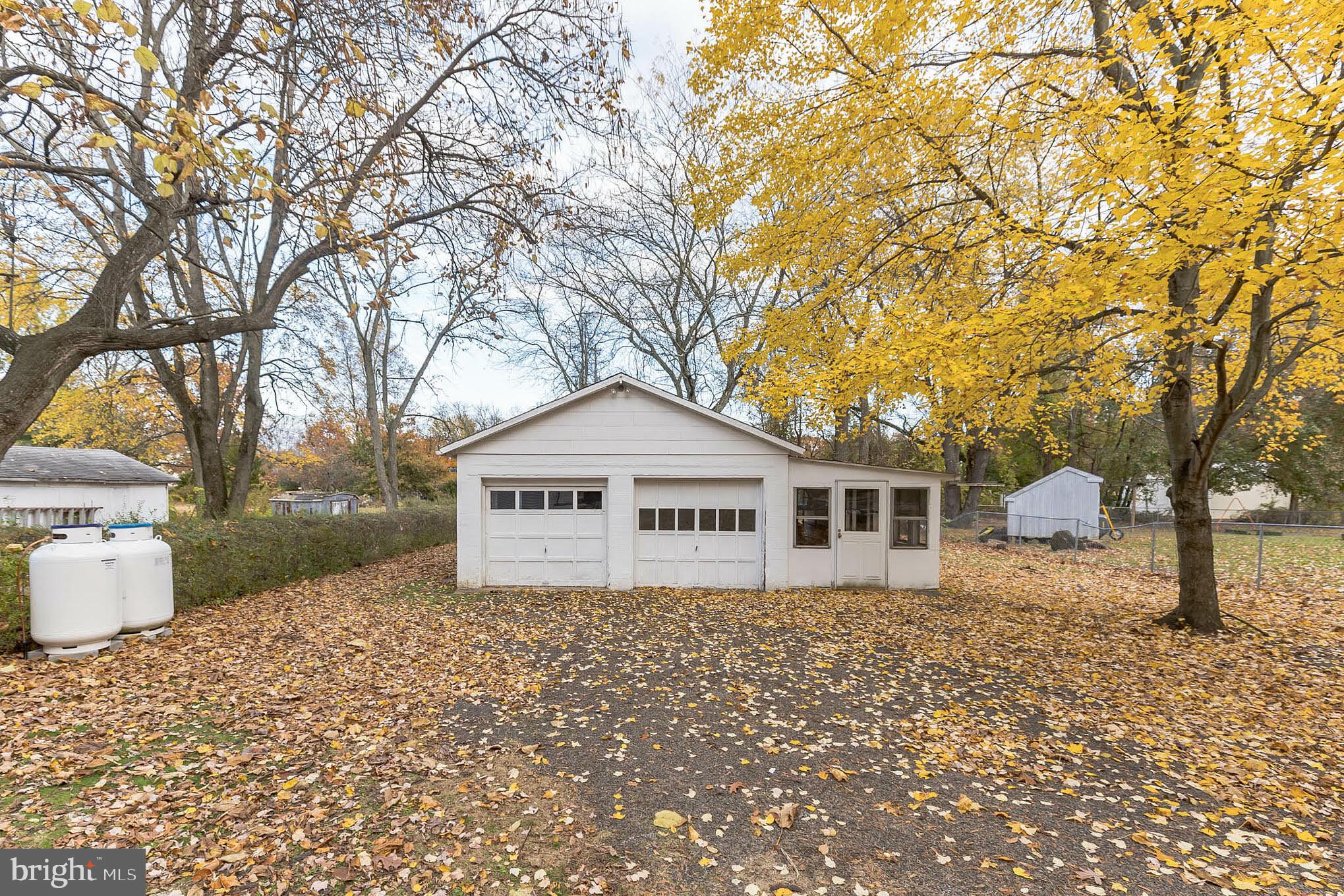 1212 Bridgeboro Road Edgewater Park, NJ 08010 - Photo 25 of 31 Gallery Image 25