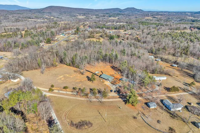 a view of a outdoor space