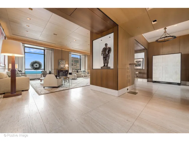 $7,700,000 | 800 North Michigan Avenue, Unit 60PHN, Chicago, IL 60611