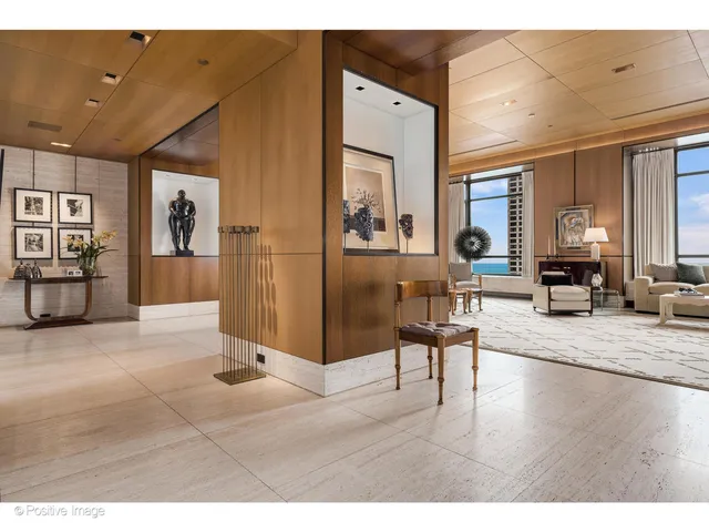 $7,700,000 | 800 North Michigan Avenue, Unit 60PHN, Chicago, IL 60611
