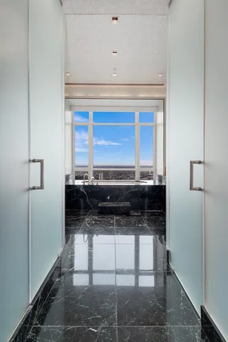 $7,700,000 | 800 North Michigan Avenue, Unit 60PHN, Chicago, IL 60611