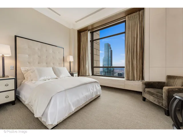 $7,700,000 | 800 North Michigan Avenue, Unit 60PHN, Chicago, IL 60611