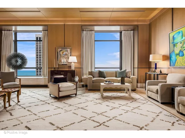 $7,700,000 | 800 North Michigan Avenue, Unit 60PHN, Chicago, IL 60611