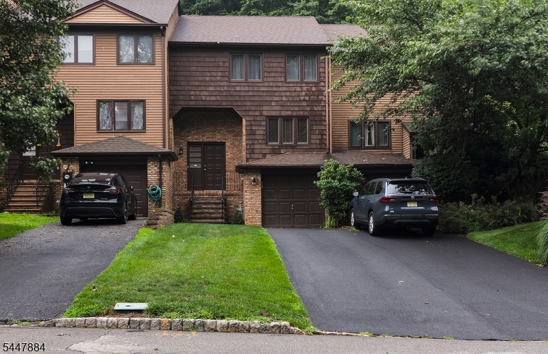 89 Continental Road Morris Plains, NJ 07950 - Photo 1 of 38