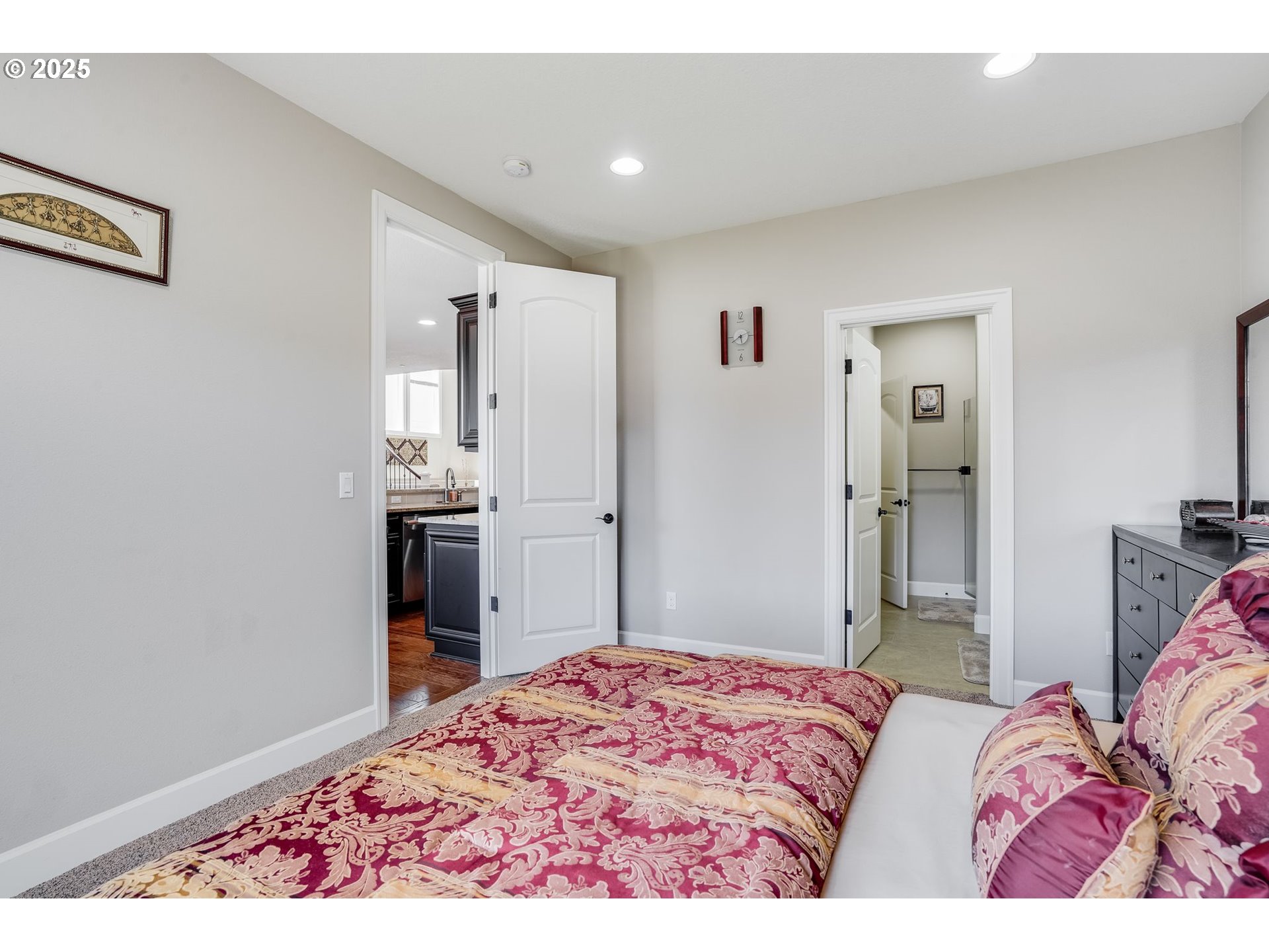 10703 Northwest Glenmore Way Portland, OR 97229 - Photo 12 of 37