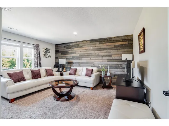 $950,000 | 10703 Northwest Glenmore Way, Portland, OR 97229