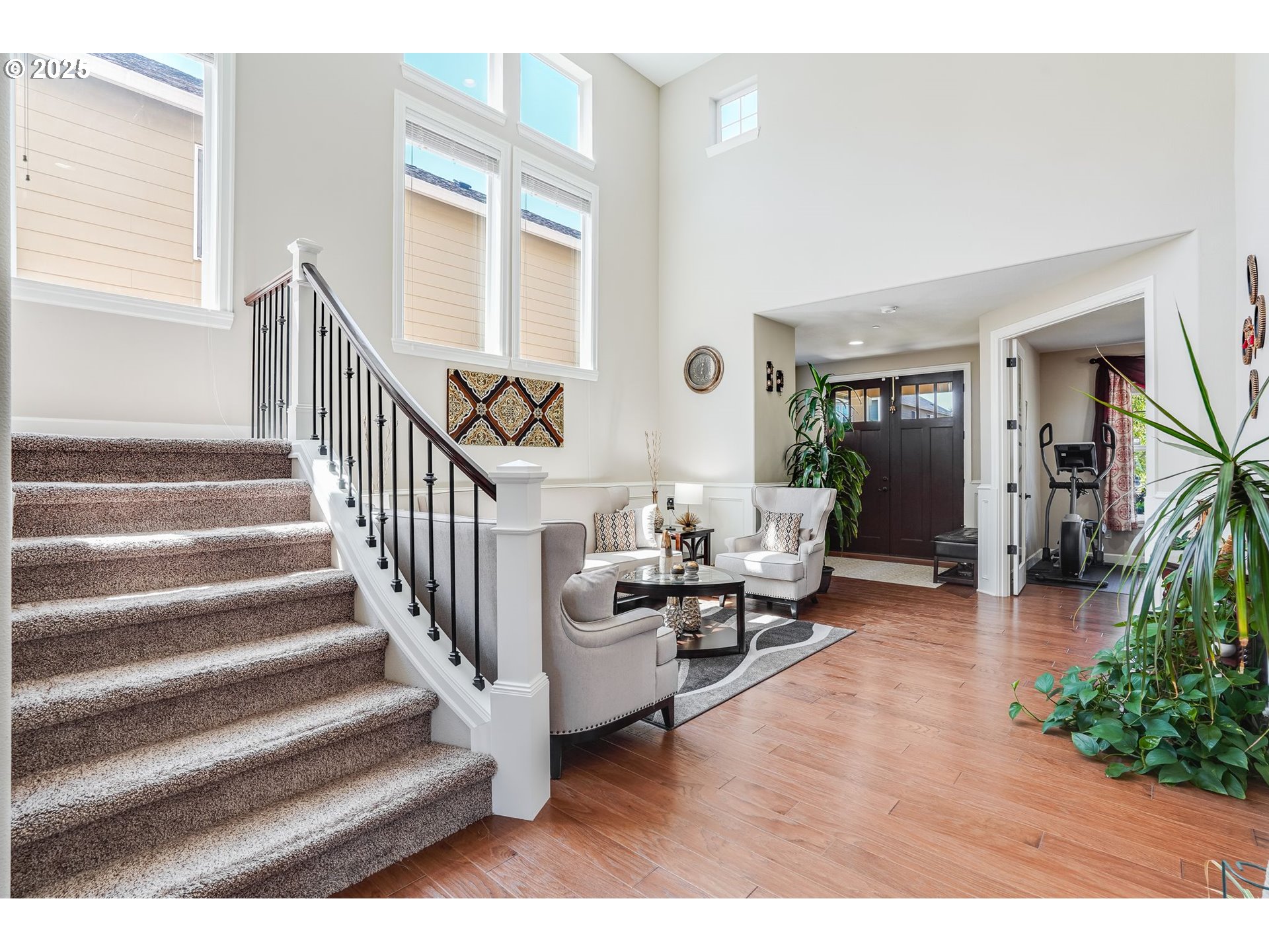 10703 Northwest Glenmore Way Portland, OR 97229 - Photo 3 of 37