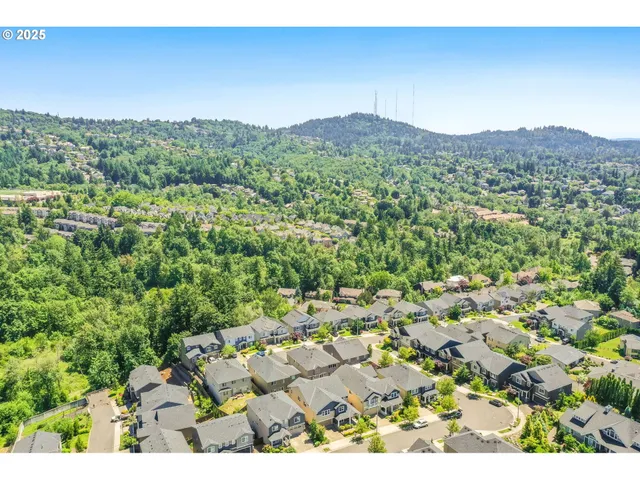 $950,000 | 10703 Northwest Glenmore Way, Portland, OR 97229