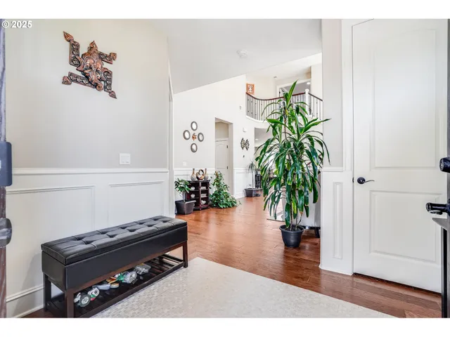 $950,000 | 10703 Northwest Glenmore Way, Portland, OR 97229