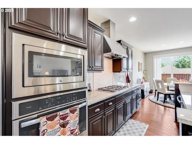 $950,000 | 10703 Northwest Glenmore Way, Portland, OR 97229