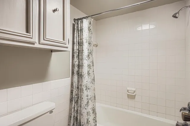 $117,000 | 4406 Cedar Lake Road, Unit 7, St. Louis Park, MN 55416