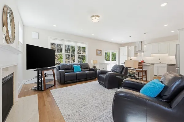 $849,500 | 57 Thomas Mann Circle, Unit LOT 33, Norfolk, MA 02056
