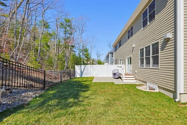 $849,500 | 57 Thomas Mann Circle, Unit LOT 33, Norfolk, MA 02056