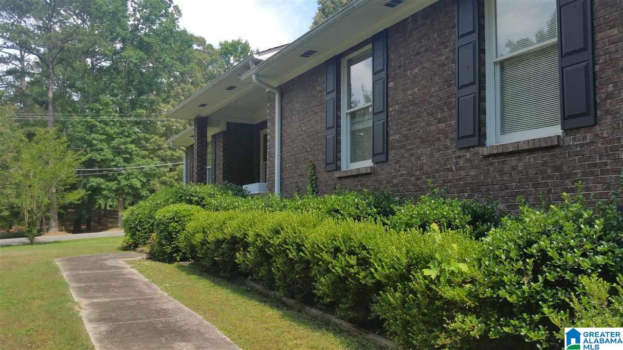 108 Dee Hendrix Road Bessemer, AL 35023 - Photo 10 of 28