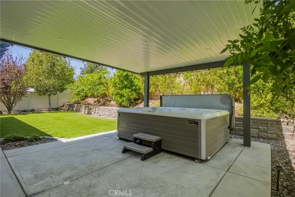 an outdoor view of house with outdoor seating