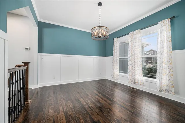 $500,000 | 8023 North E 99th Street, Kansas City, MO 64157