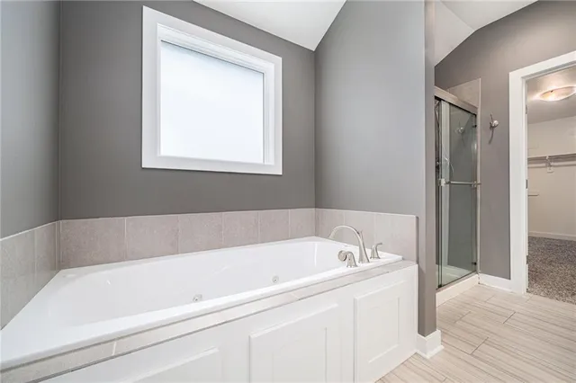 $500,000 | 8023 North E 99th Street, Kansas City, MO 64157