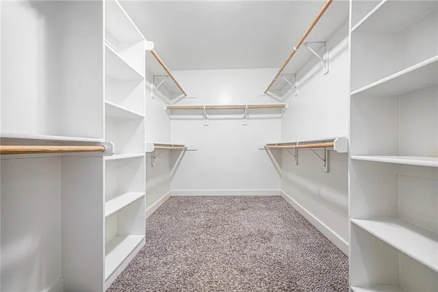 $500,000 | 8023 North E 99th Street, Kansas City, MO 64157