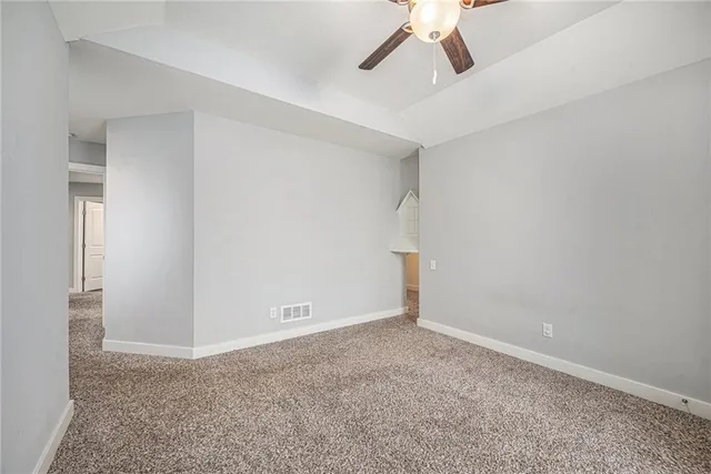 $500,000 | 8023 North E 99th Street, Kansas City, MO 64157