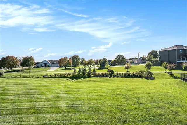 $500,000 | 8023 North E 99th Street, Kansas City, MO 64157