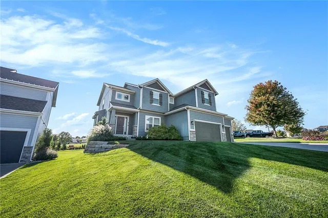 $500,000 | 8023 North E 99th Street, Kansas City, MO 64157