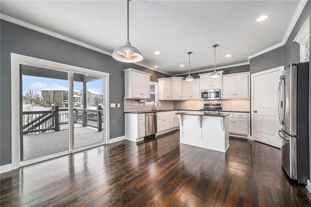 $500,000 | 8023 North E 99th Street, Kansas City, MO 64157