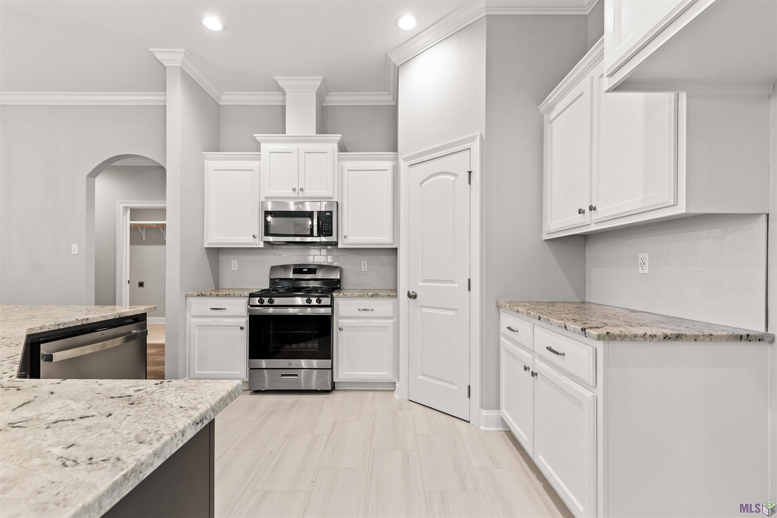 3636 Waterbury Avenue Baton Rouge, LA 70810 - Photo 6 of 22