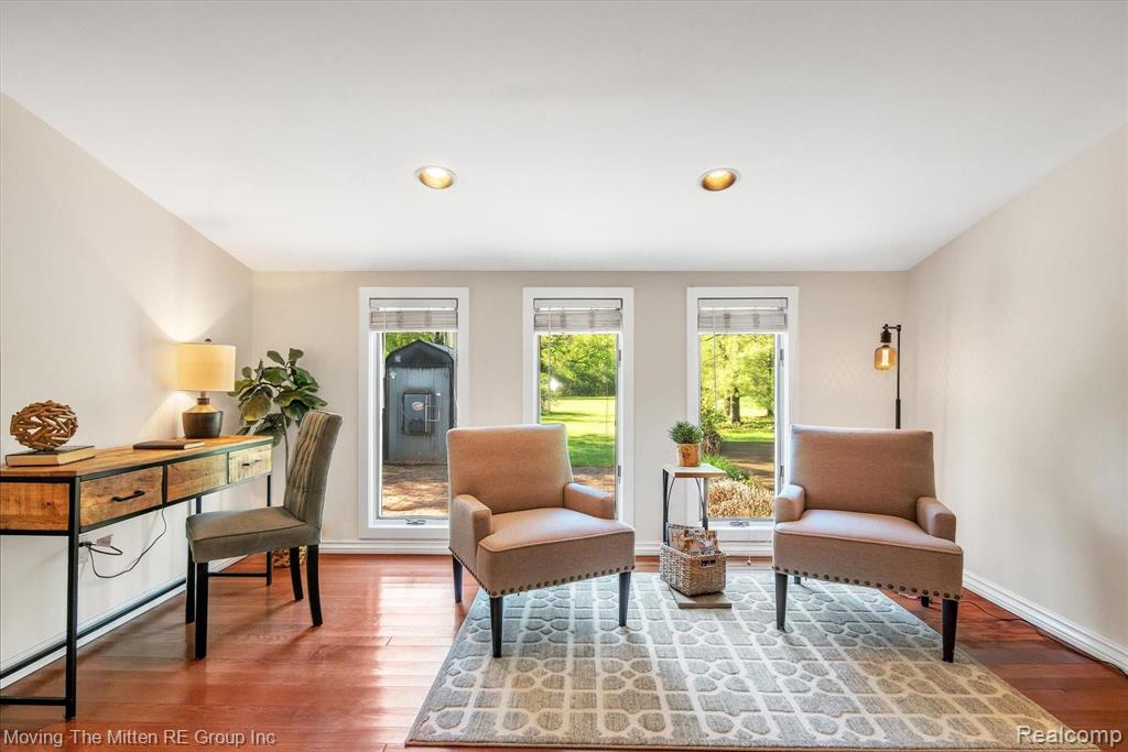 49555 Geddes Road Canton, MI 48188 - Photo 32 of 62 Gallery Image 32