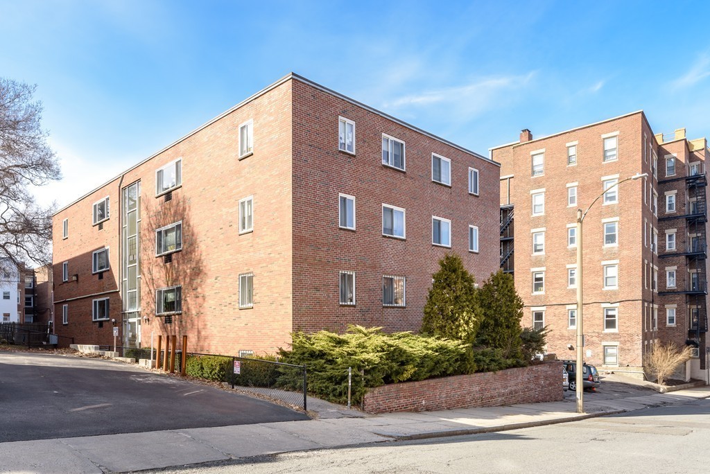 10 Scottfield Road, Unit 1 Boston, MA 02134 - Photo 8 of 9 Gallery Image 8