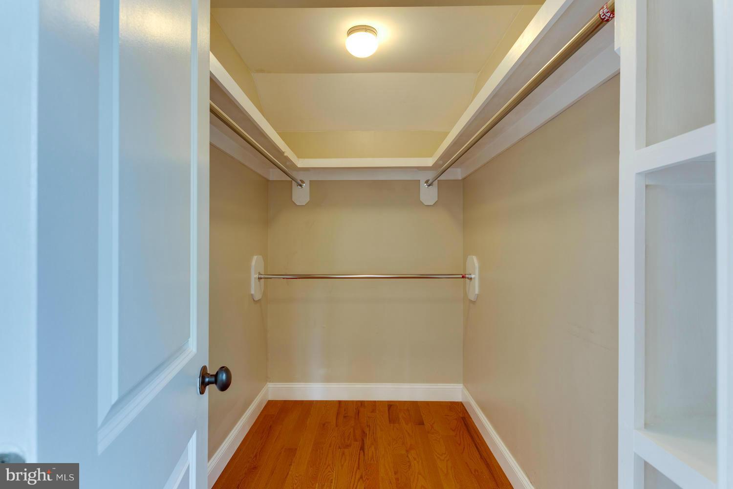 1811 Birch Road McLean, VA 22101 - Photo 16 of 29 Bedroom (Master) Walk In Closet