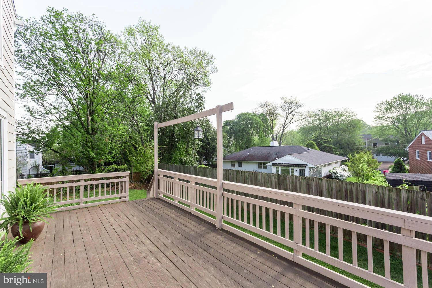 1811 Birch Road McLean, VA 22101 - Photo 28 of 29 Back Deck